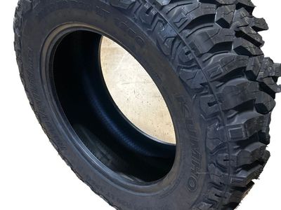 4 KUMHO ROAD VENTURE MT71 BSW LT 35 12.5 20 125Q 12PLY MUD TIRE 2262553