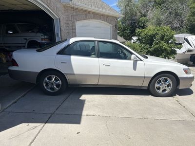 LEXUS 1999