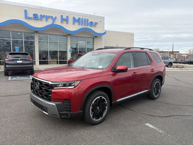 2026 Honda Pilot Touring Blackout