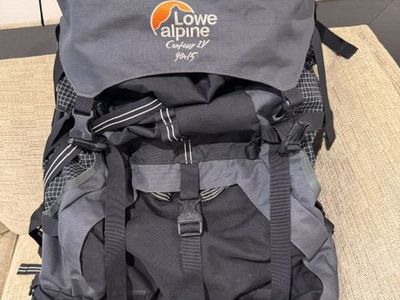 Lowe Contour IV 90 +15 Backpack
