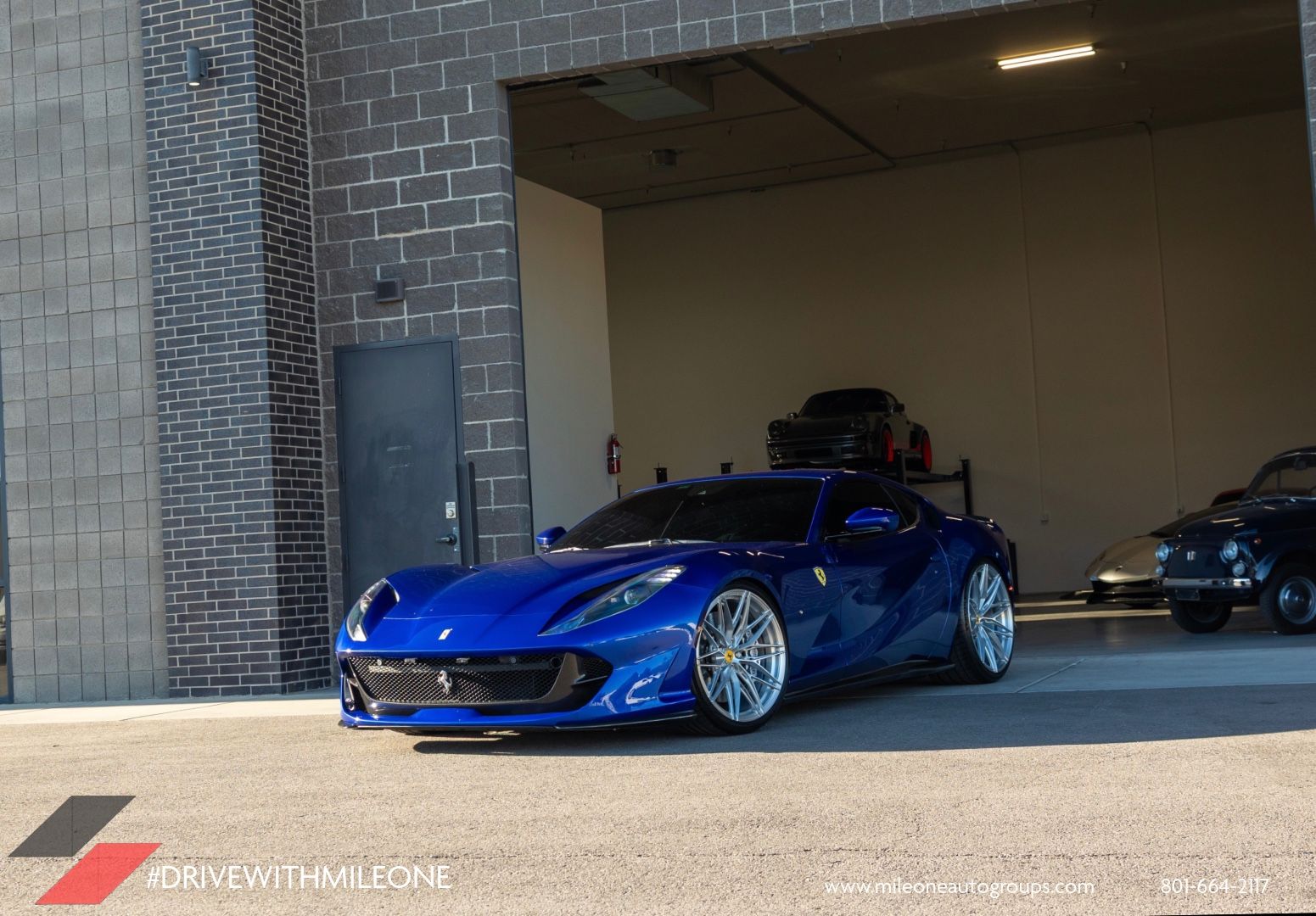 2020 Ferrari 812 Superfast Base