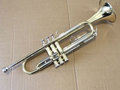 Blessing USA Scholastic B-125 Trumpet 7C w/ hard case