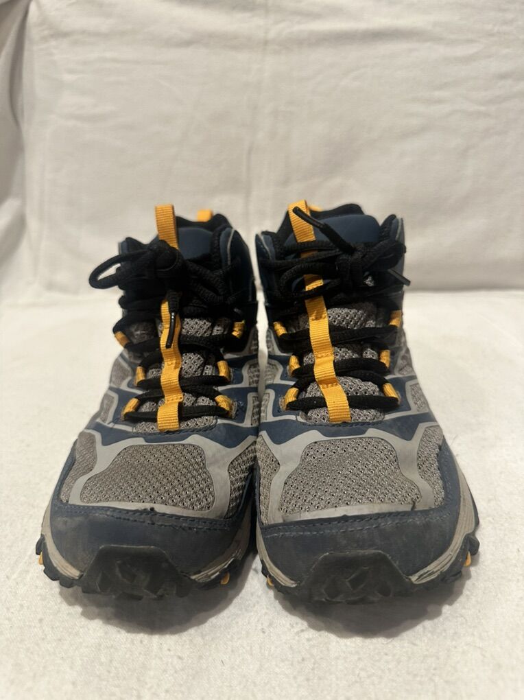 Merrell Moab Youth Size 5 Gray WP Hiking Boots