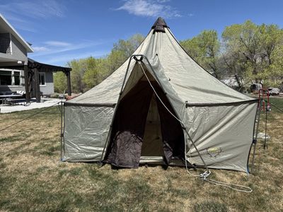 10x10 Cabelas Alaknak Wall Tent