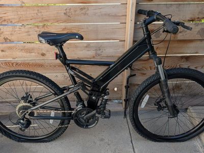 Mongoose Blackcomb Men's 26 inch Wheels, Mountain Bike, 24 Speeds, Black + Accessories.
