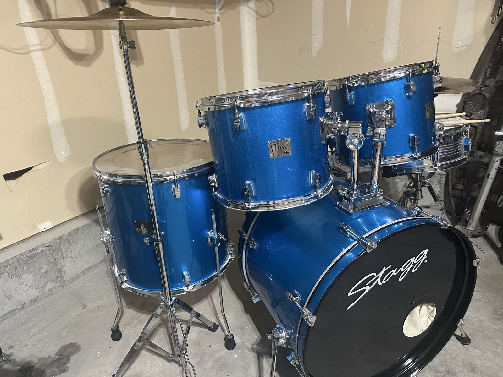 Stagg drum set