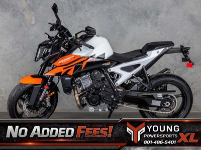 2027 KTM 990 Duke