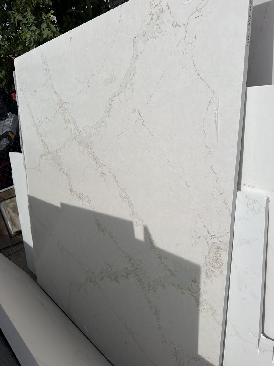 Quartz Countertop or Backsplash: Silestone Blanc Elysse Slab