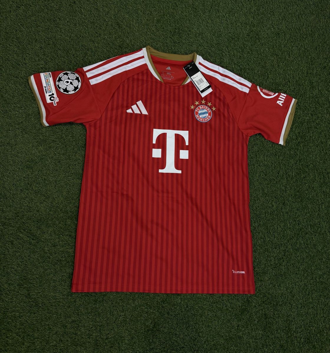 Adidas FC Bayern Munich #17 Olise Home Soccer Jersey - Size L - New with Tags