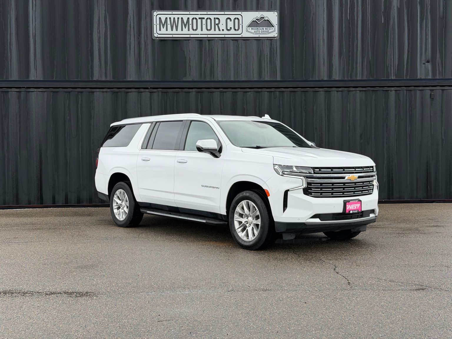 2023 Chevrolet Suburban Premier