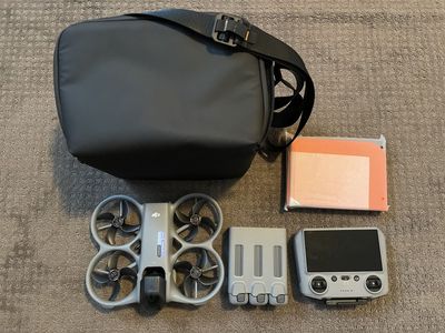 DJI Avat 360 Fly More with RC