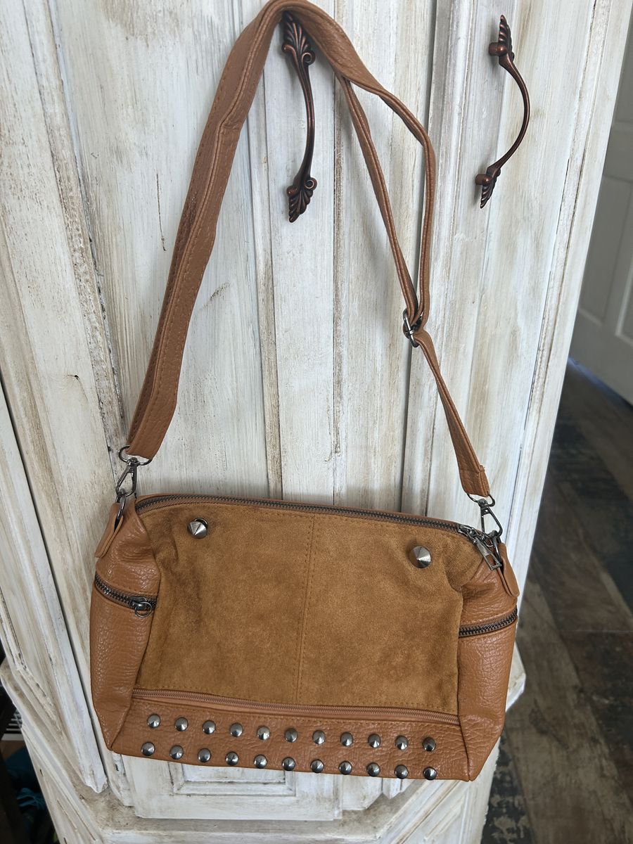 NEW: Nice, rich faux suede purse w/nice nail heads.