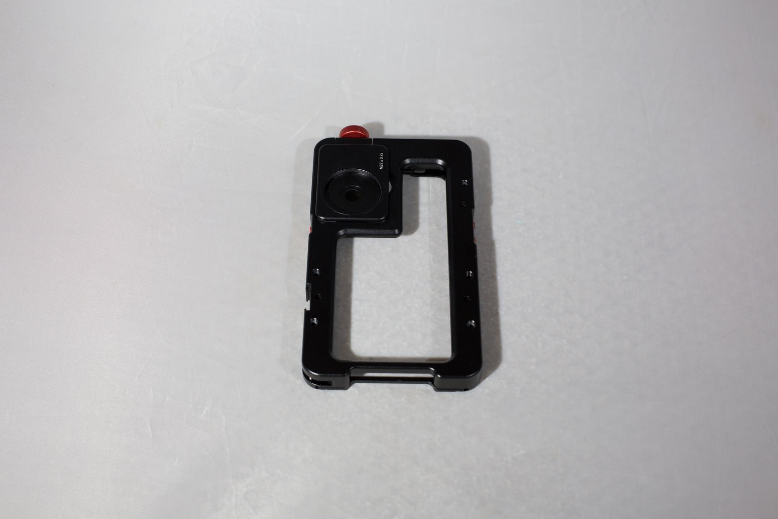 Beastcage smartphone filmmaking cage for iPhone 13 Pro Max