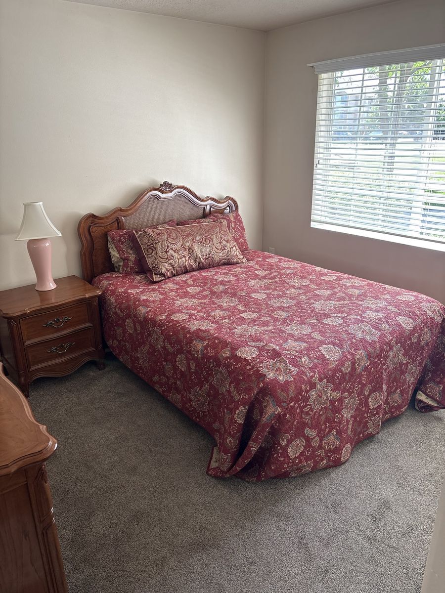 Main image 11