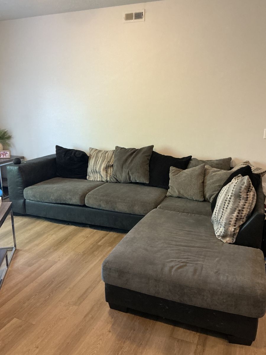 Very comfy sectional