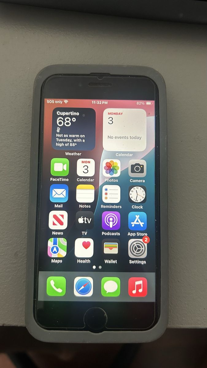 Red iPhone SE 2nd Gen 256GB