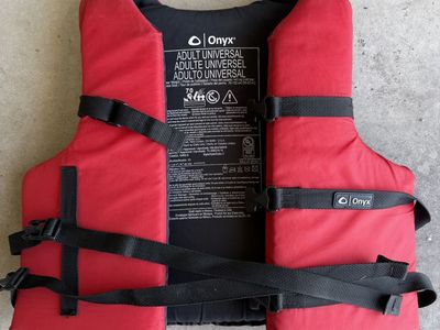 Onyx Adult Life Jacket