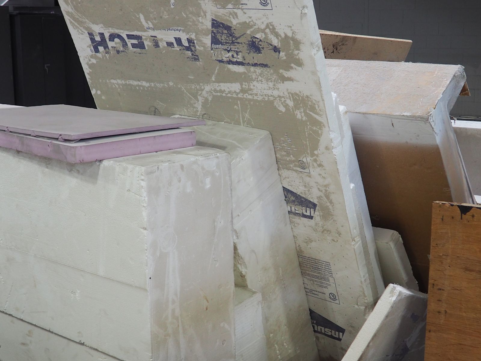 Styrofoam blocks and sheets