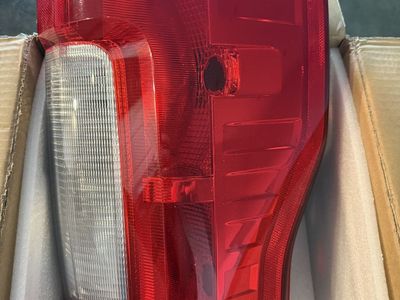 2019 Ford F250 Right Rear Tail Light Assembly