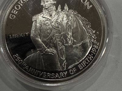 1982 George Washington 250th Anniversary Silver Commemorative Half Dollar Coin w/ 90% Silver Proof