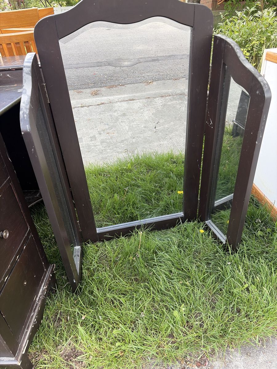Vintage Dark Wood Tri-Fold Vanity Mirror with Scrolled Top - Dressing Table Accessory