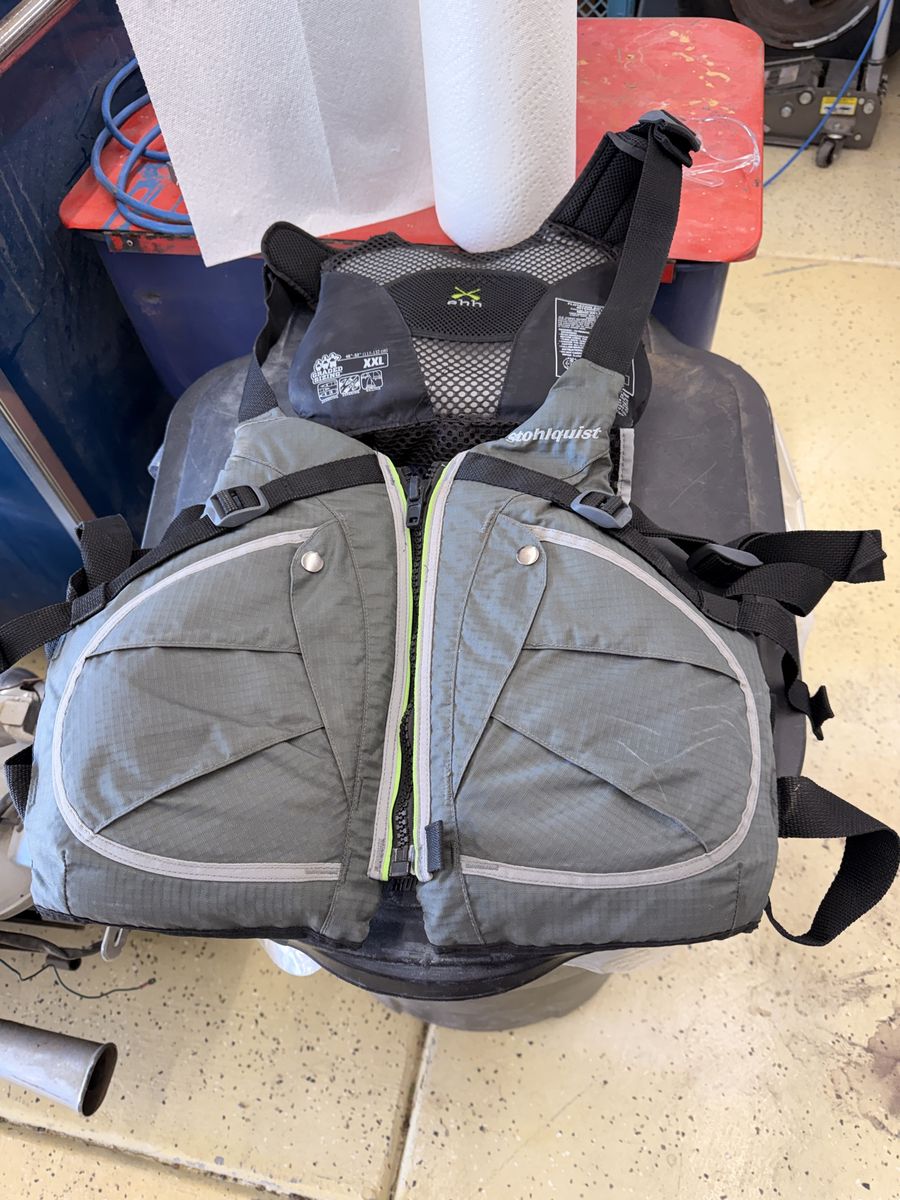 2XL Kayak Life Jacket