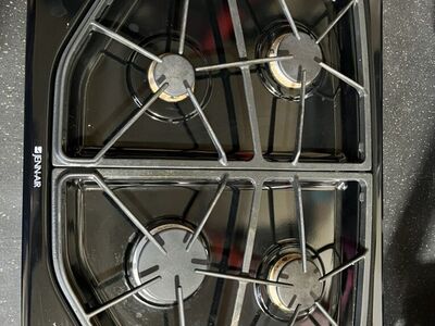 2006 Maytag Gas Cook Top - 30 In Counter