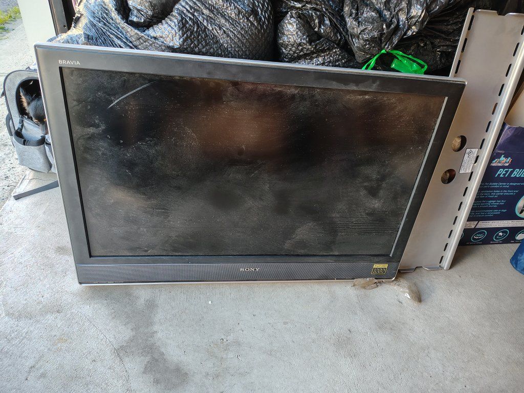 Old Fashion Working TV