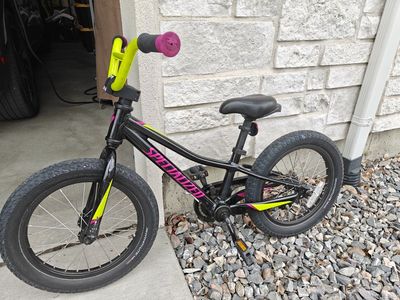 Specialized Riprock 16” kids bike
