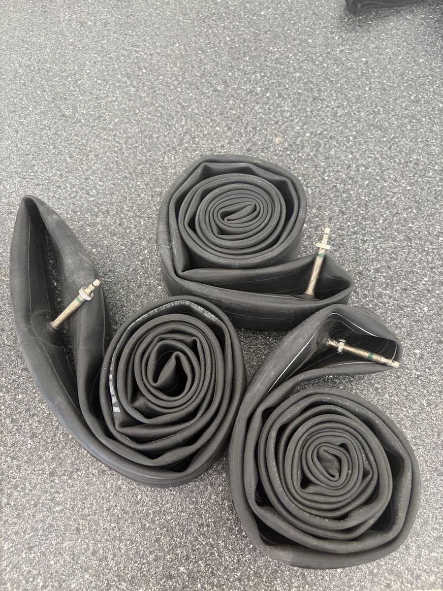 Kenda Bike Inner Tubes 27.5 x 2.10/2.35 Presta Valve 