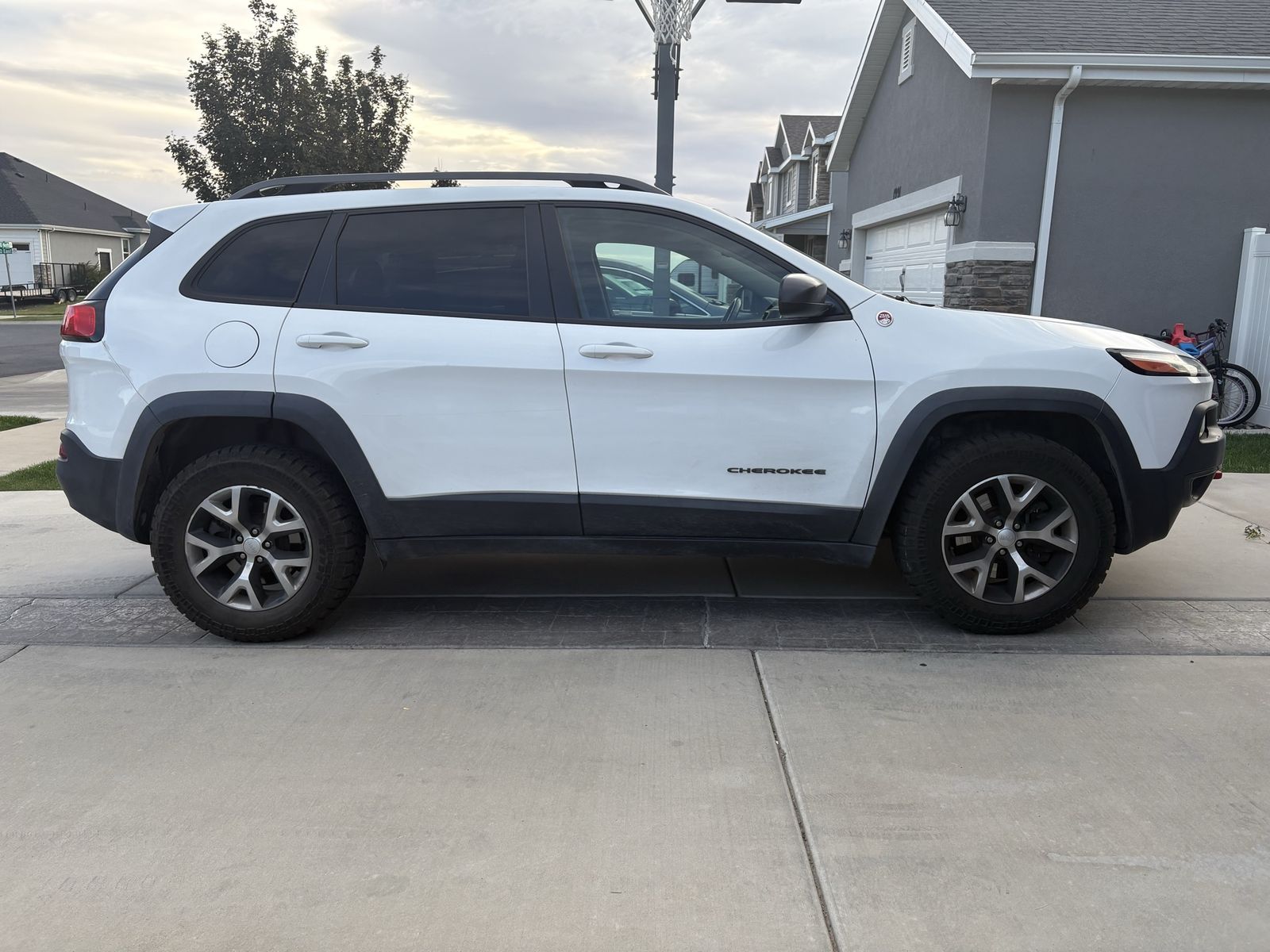 2017 Jeep Cherokee Trailhawk