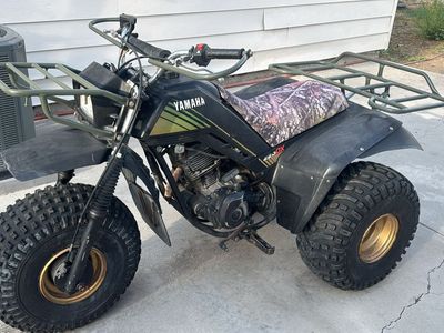 1985 Yamaha Tri-Moto 225DX ATV - Black 3-Wheeler with Camo Seat Cover
