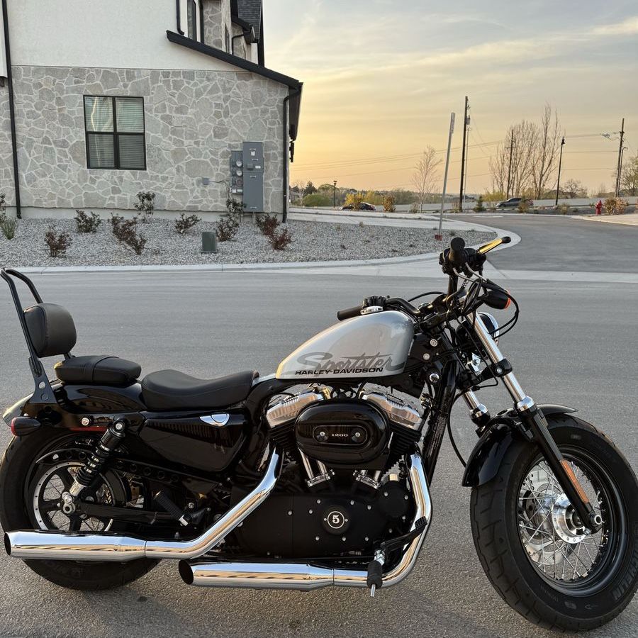 Harley-Davidson Sportster Motorcycle - Silver, Black Accents