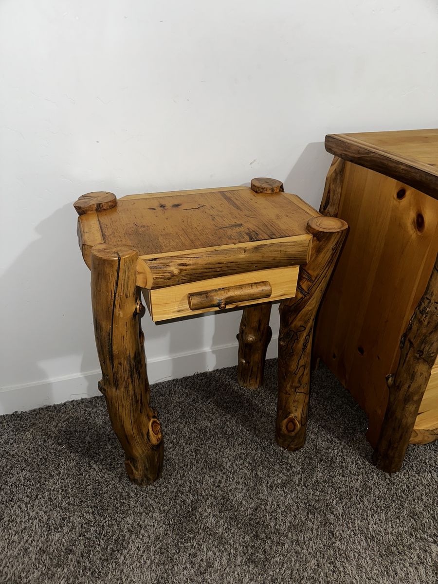 King Size Log Bedroom Set