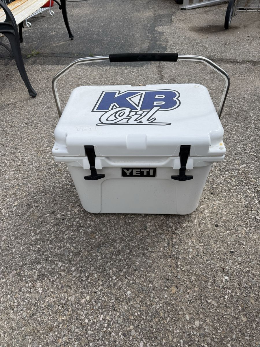 Yeti Cooler