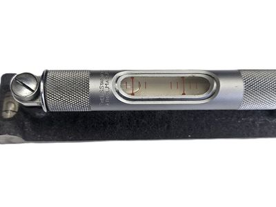 Starrett precision level