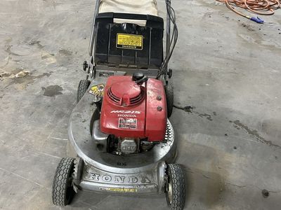 Honda lawn mower