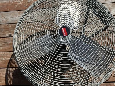 Shop 28” fan 110V industrial grade.