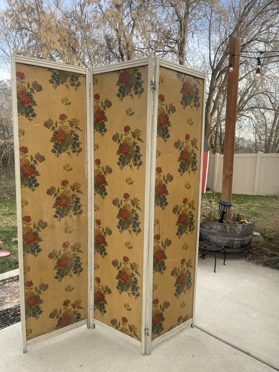 Floral Folding Screen