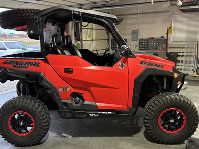 2017 Polaris General 1000 *VERY LOW MILES* w/ trailer