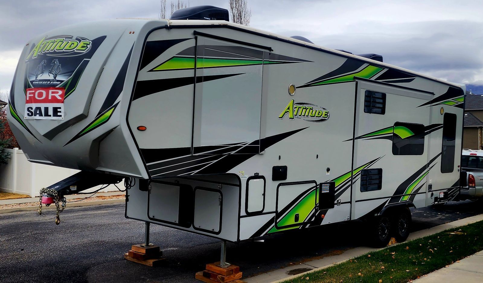 2021 ATTITUDE ECLIPSE TOYHAULER 2814SS