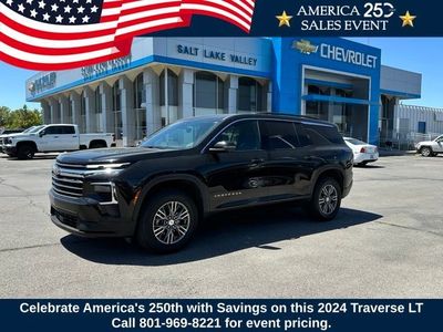 2024 Chevrolet Traverse LT