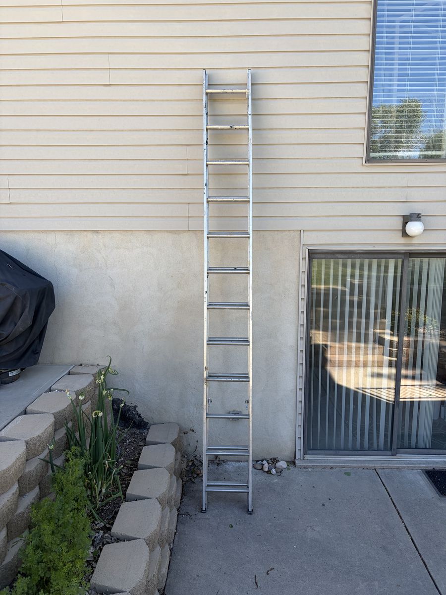 24 foot extension ladder