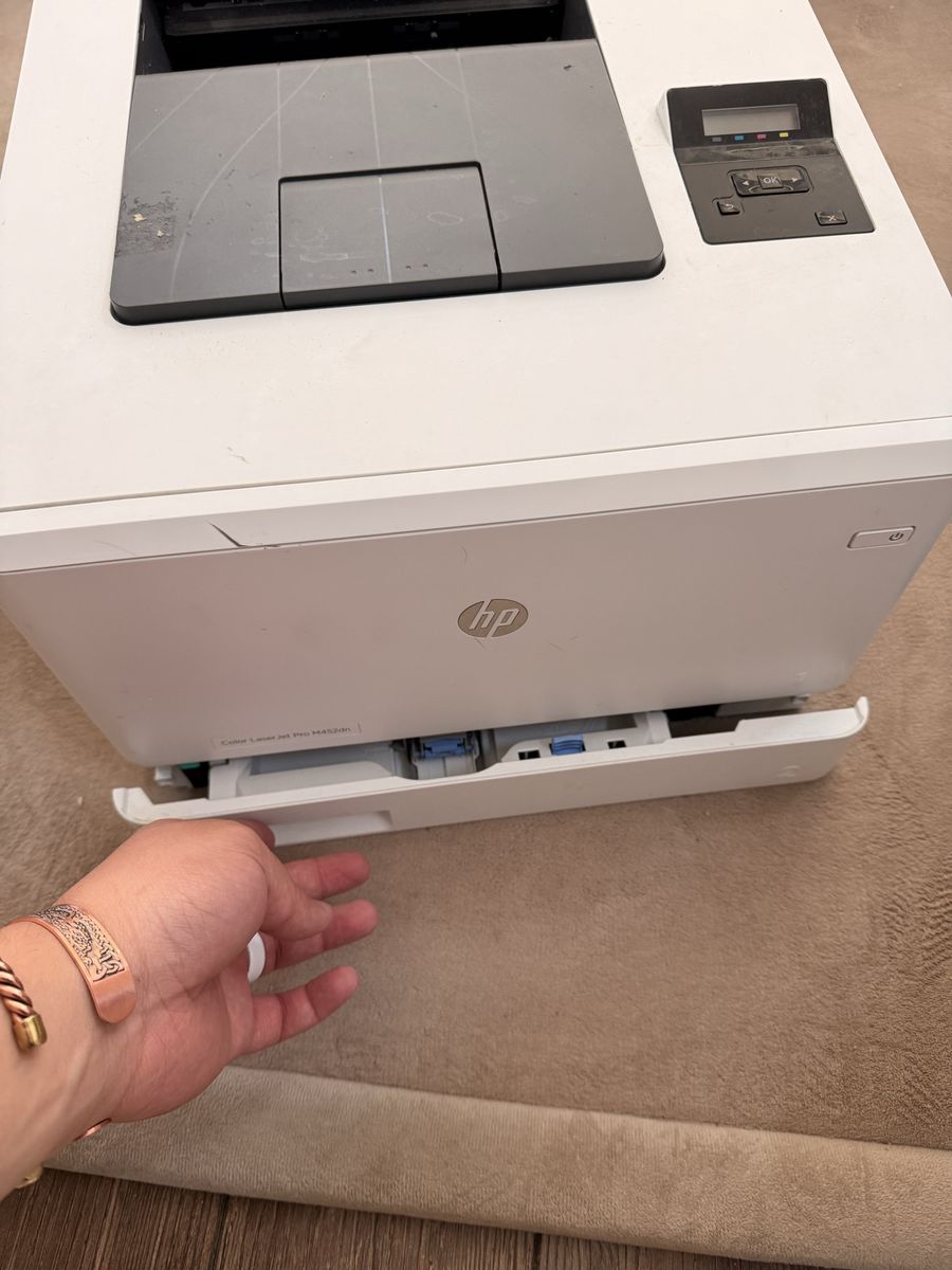 HP Color LaserJet Pro M452dw Wireless Duplex Laser Printer