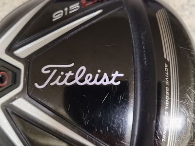 Titleist 915 D3 9.5* golf driver RH ALDILA black ROGUE shaft