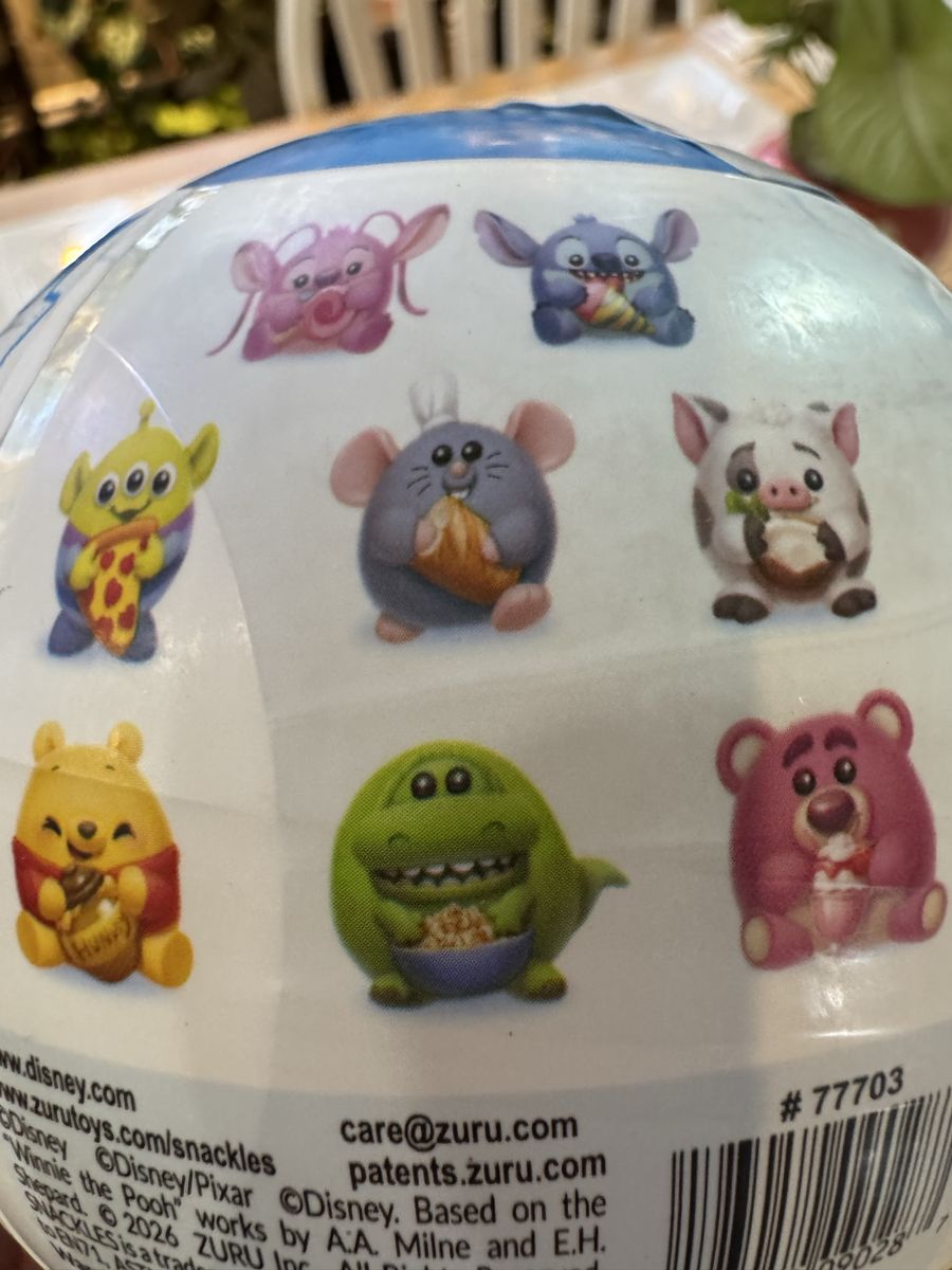 Disney snackles set.