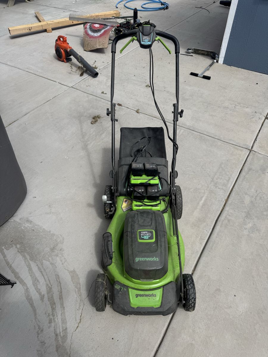 Electric Lawnmower