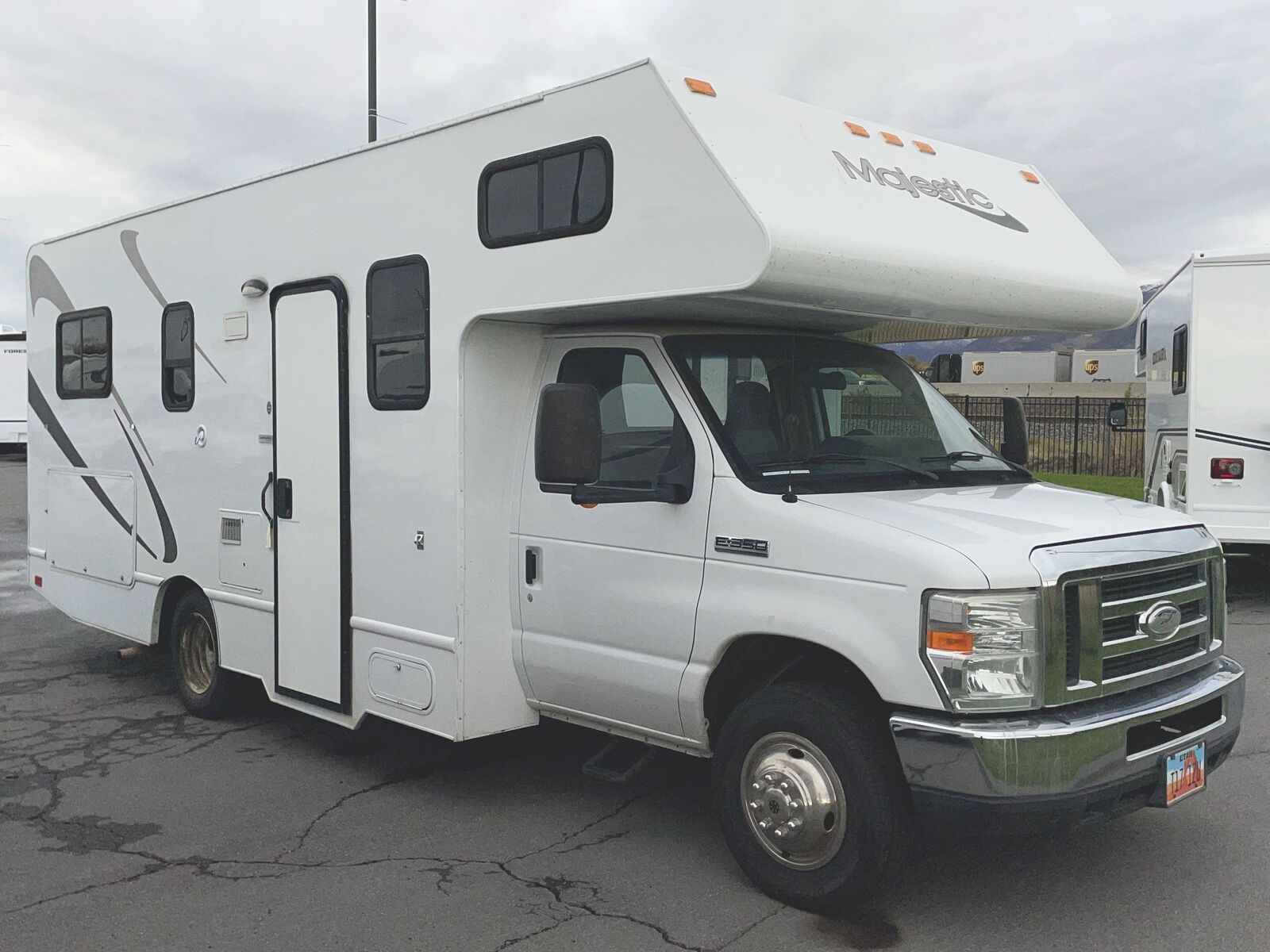 2015 Thor Majestic 23A