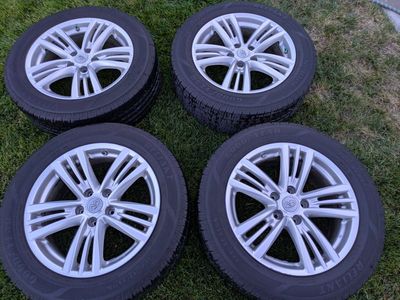 Set of 4 Infiniti Factory Wheels and Goodyear Reliant All-Season Tires 225/55R17