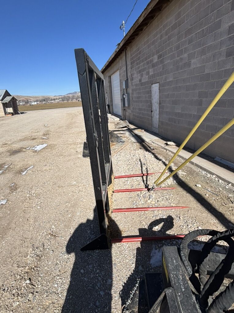 HLA Skidsteer Hay Fork